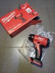 Milwaukee M18 2688 BHG-0 акумуляторний фен