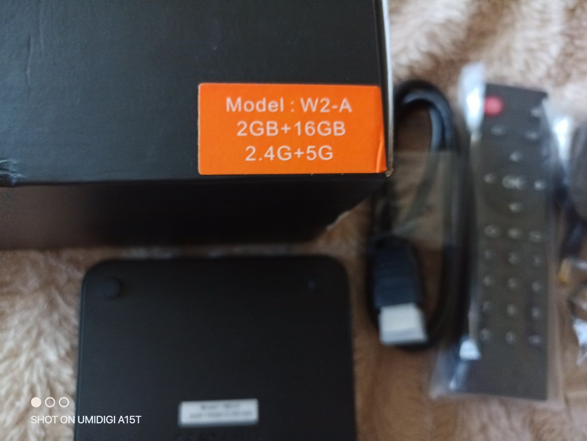 Смарт приставка Tanix w2 2/16gb.