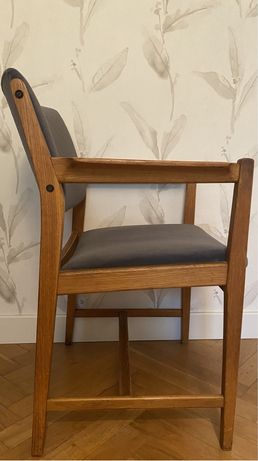 Fotel/ krzesło  PRL, dębowe Szwarzędź