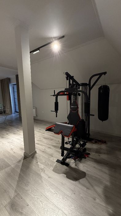 Продаж Елітного Будинку-Дуплекса з ремонтом в центрі міста Чернівці