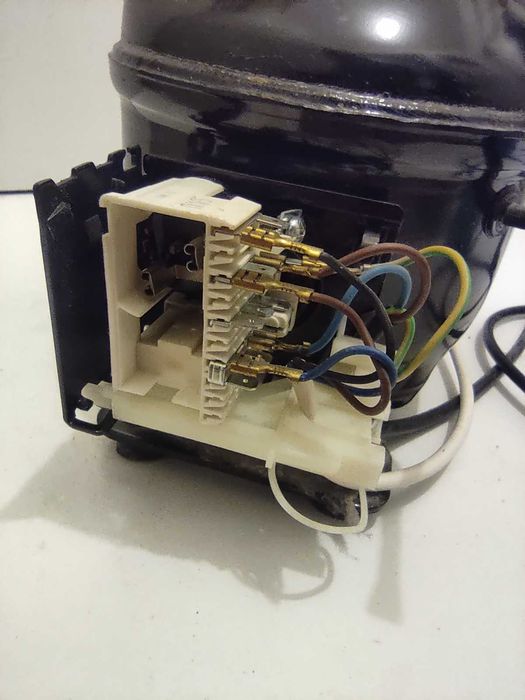 Agregat chłodniczy sprężarka ACC HMK95AA R600a