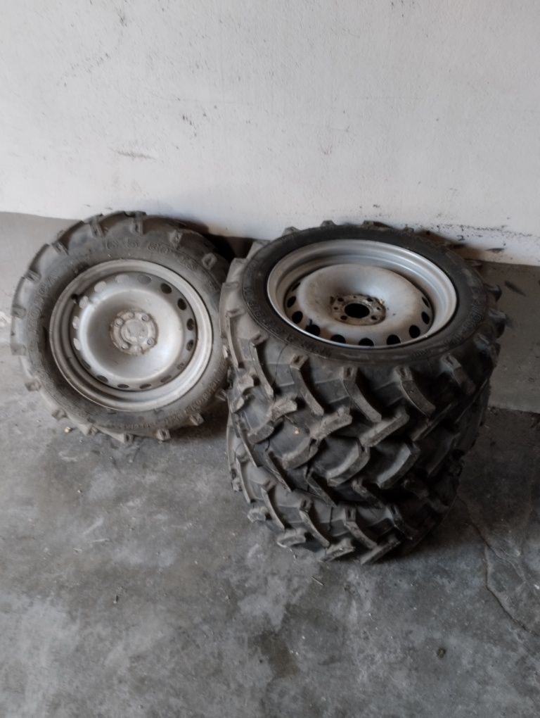 Pneus para trator carro