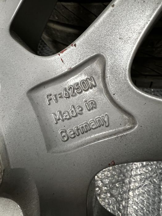 4 Jantes BBS Porsche com pneus