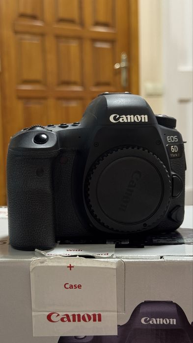 Canon 6 D Mark 2