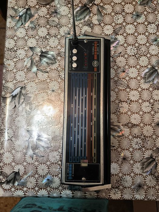 Радиоприемник-Спидола-230-1.