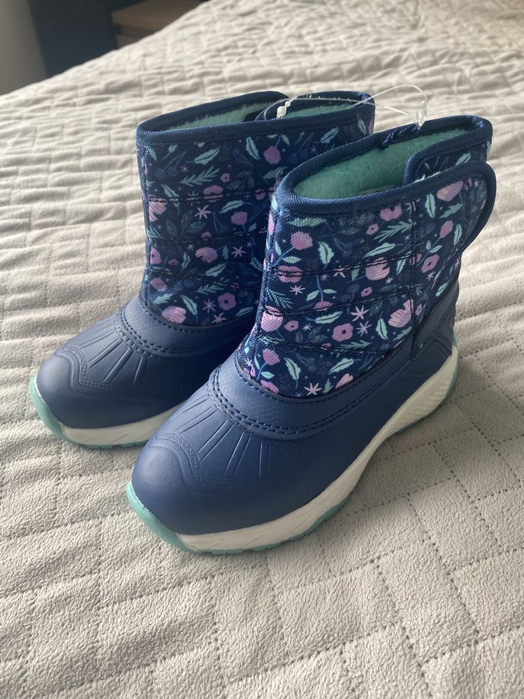 Nowe sniegowce rozmiar 26