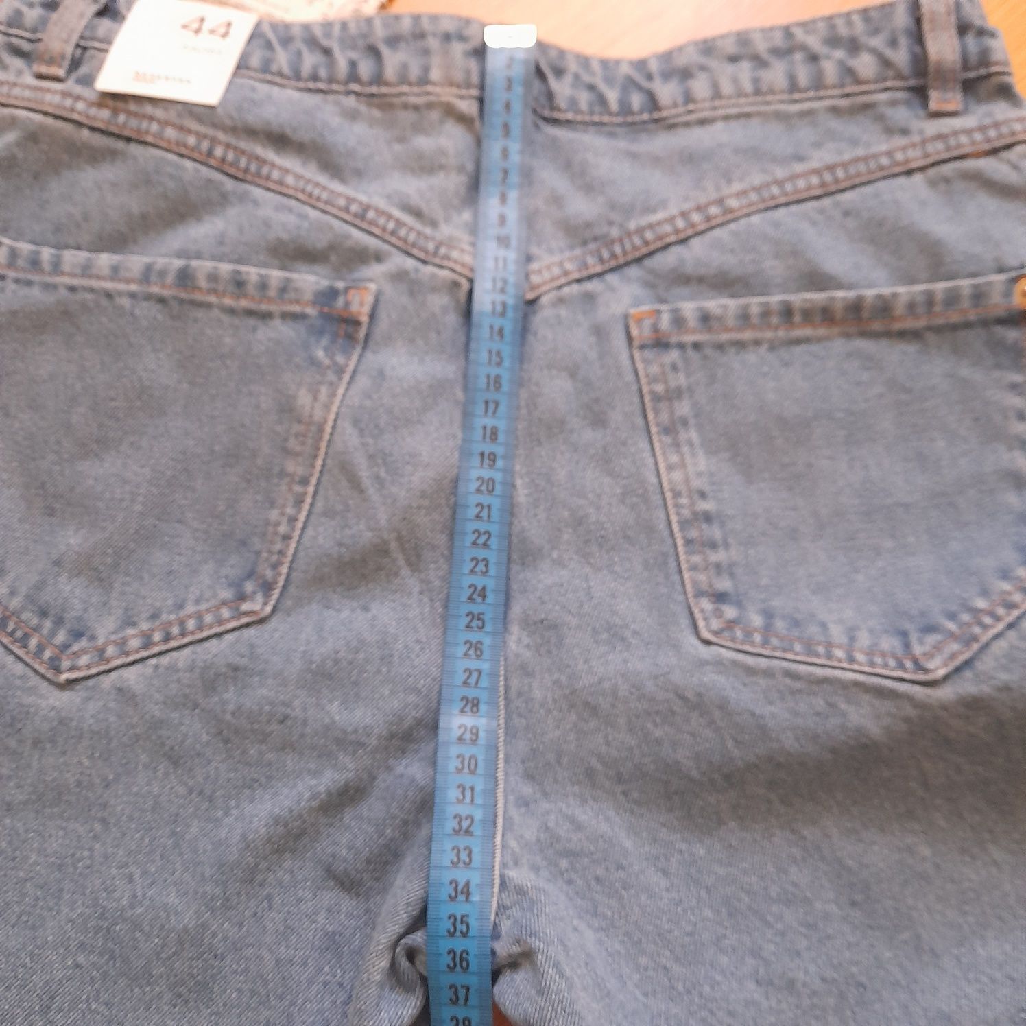 Новые женские джинсы МОМ Reserved р.44