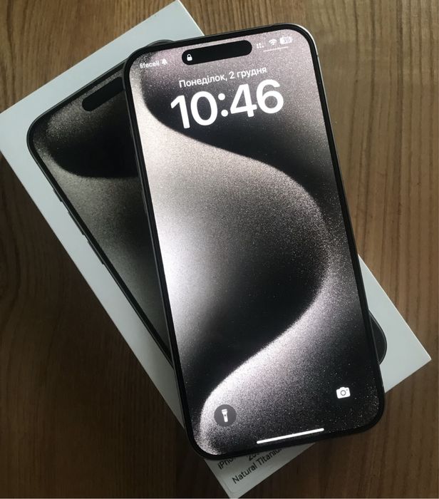 Продам 16 Pro Max