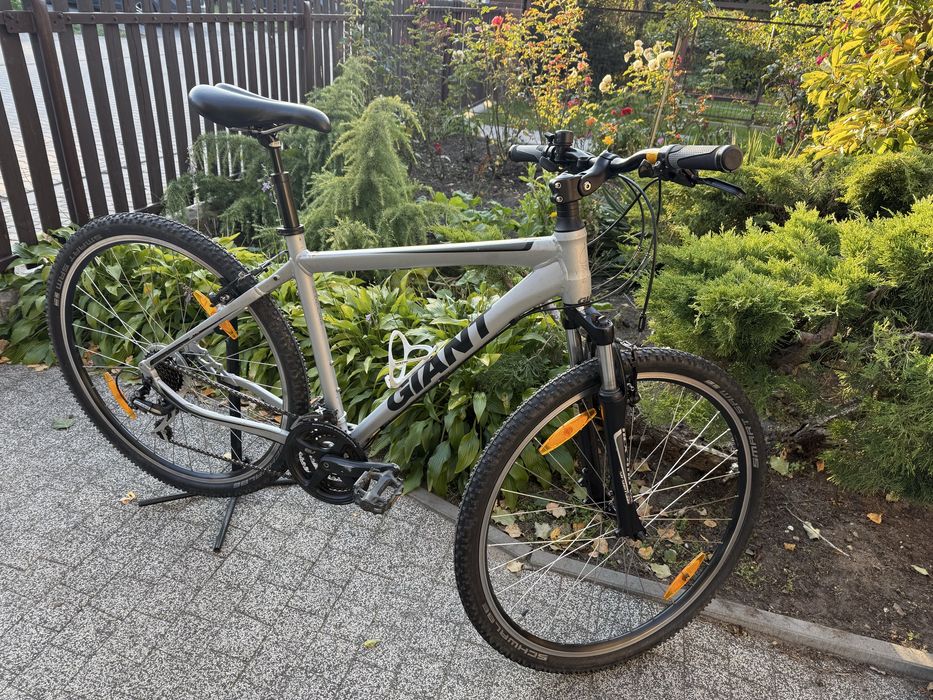 Rower crossowy Giant Roam 3 rozm. M 19,5” Shimano Acera 3x7