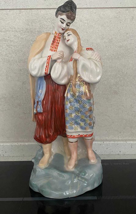 Статуетка фарфорова (порцелянова) "Майская ночь" ідеальний стан