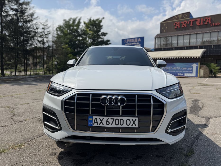 Audi q5 2021 як нова перед максимальна комплектація