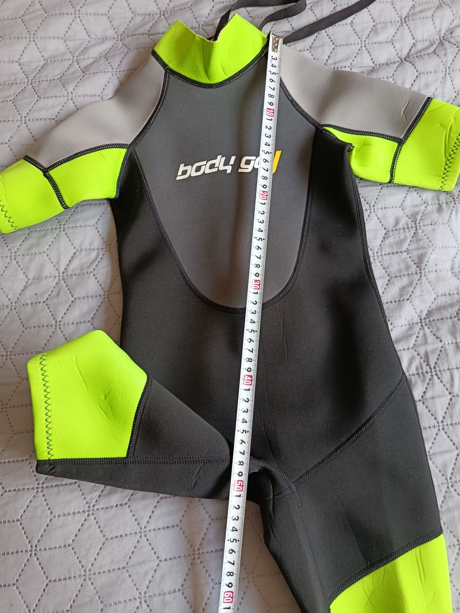 Pianką neoprenowa kombinezon Body go r 128