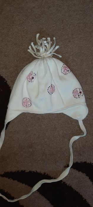 Шапка  Lassie та інші дівчинка