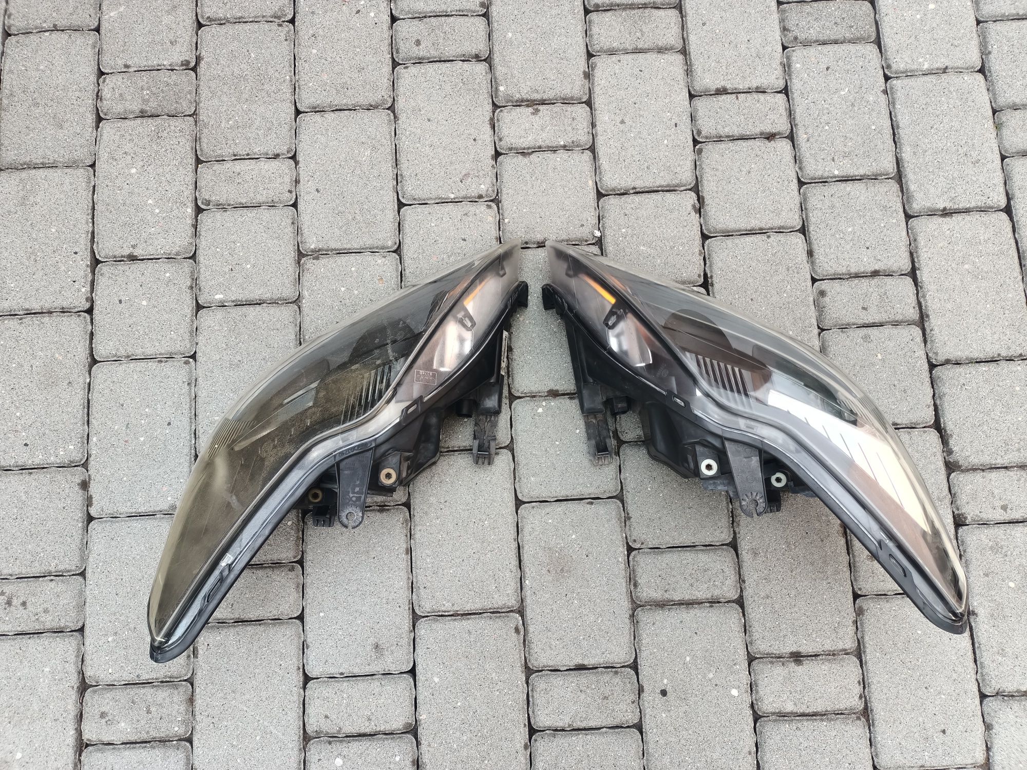 Reflektory Ford Focus MK2 Lift