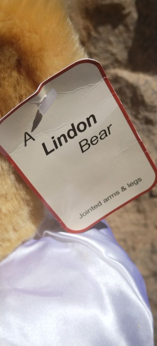 Lindon Bear плюшевый шарнирный медведь. Англия.