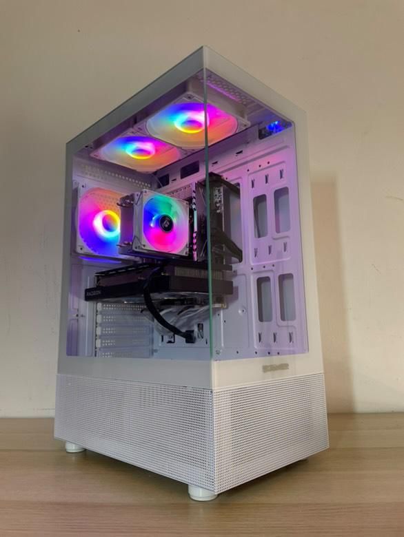 Torre Gaming com RX 6600 (Semi Nova)