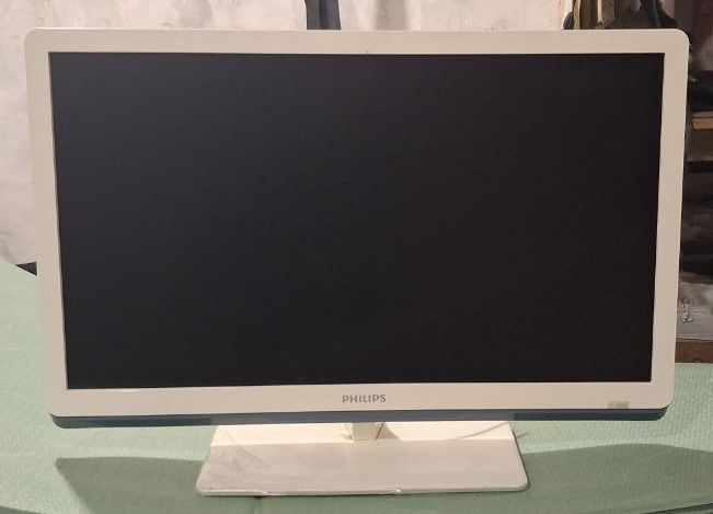 Телевізор філіпс на запчастини