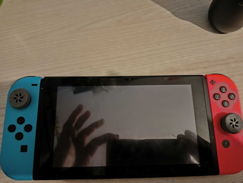 Nintendo switch +7 gier i pokrowiec