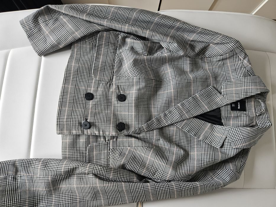 Krótki żakiet rozmiar xs