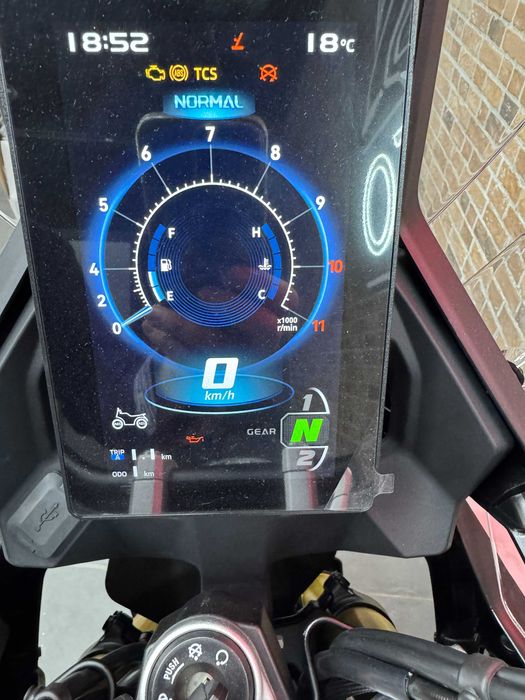 VOGE DS 800 RALLY 2025 0 KMS