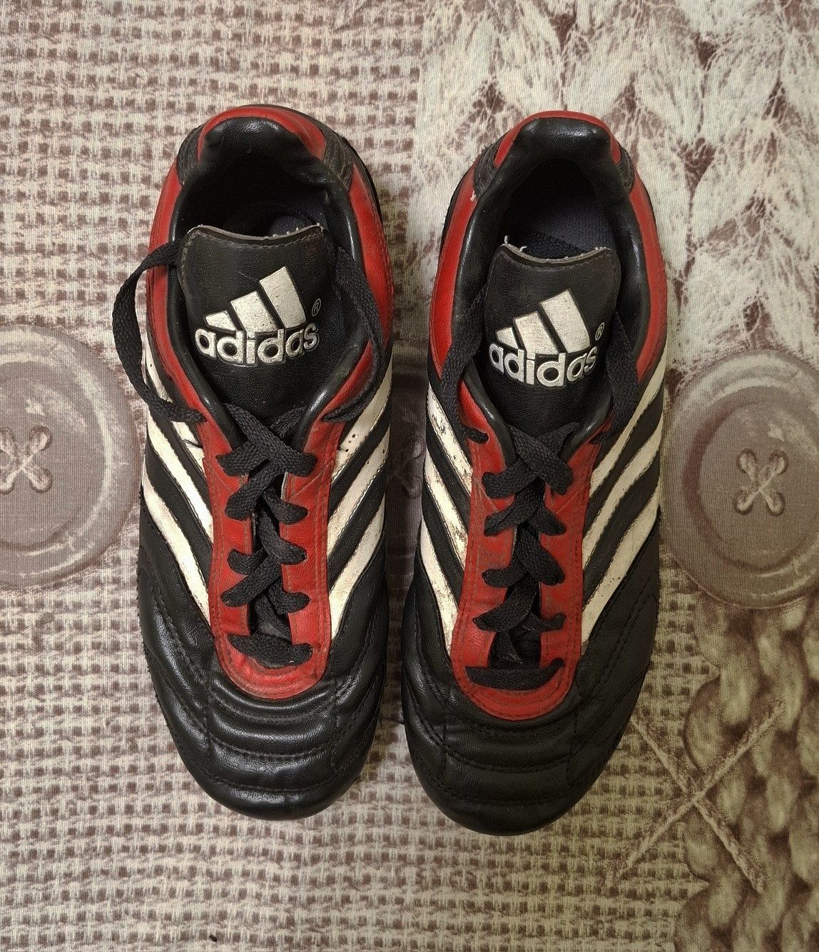 Adidas бутси, розмір 34