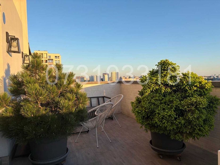 Дизайнерська квартира з терасою в ЖК Венеція пентхаус супер краєвид