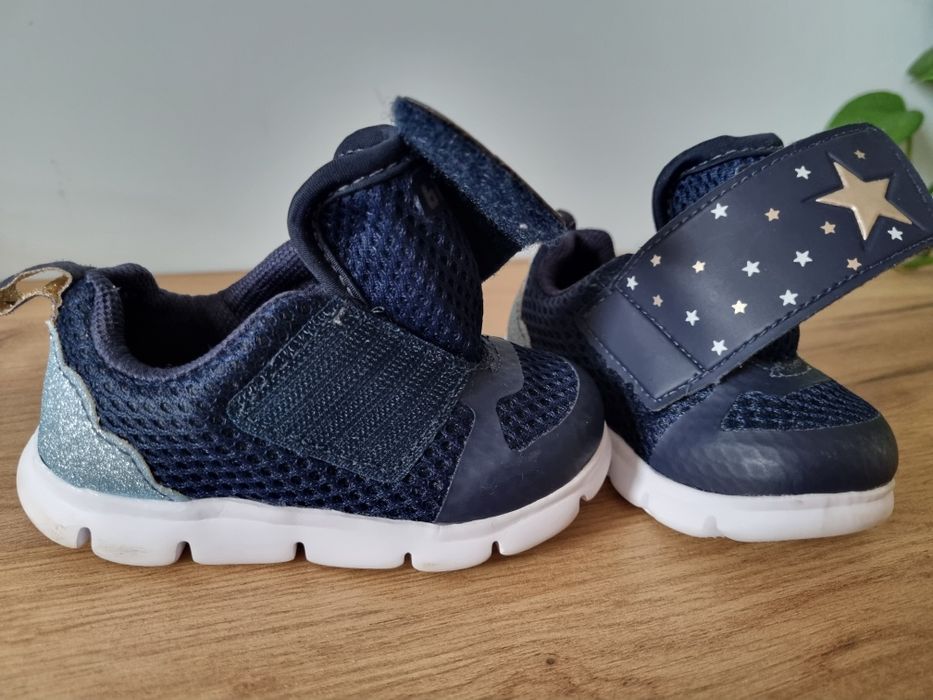 Buty adidaski na rzepy, sneakersy dla dziewczynki r.22 Bibi