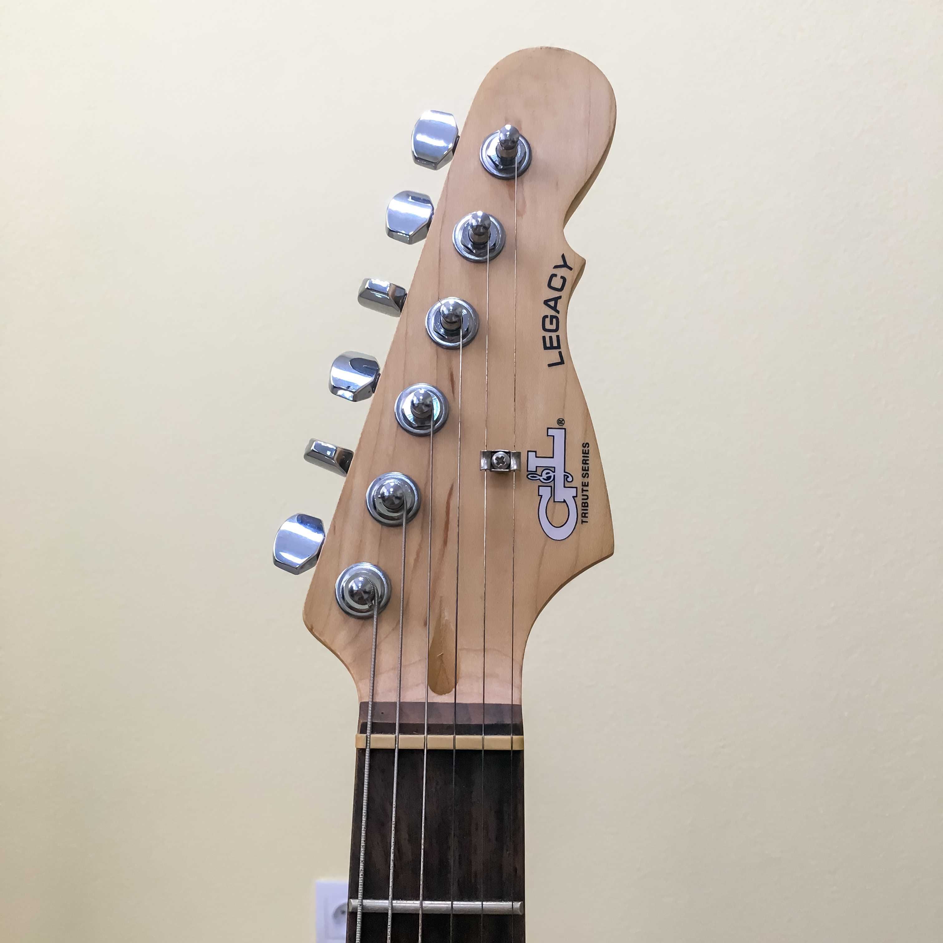 Увага розпродаж! Електрогітара G&L TRIBUTE LEGACY