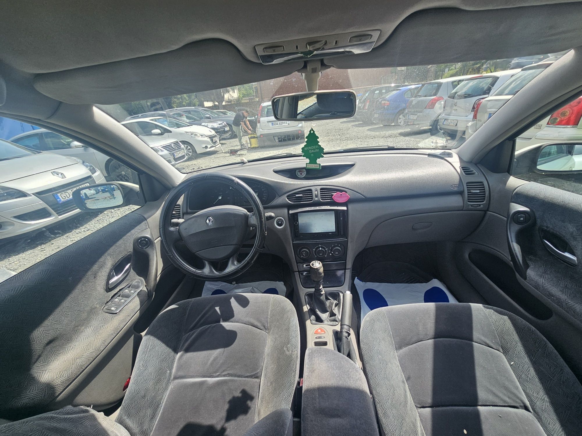 Renault Laguna//1.9 Diesel//2001//Hak//Radio Bluetooth//Zamiana