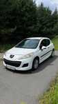 Peugeot 207 1.4бенз  2010 року