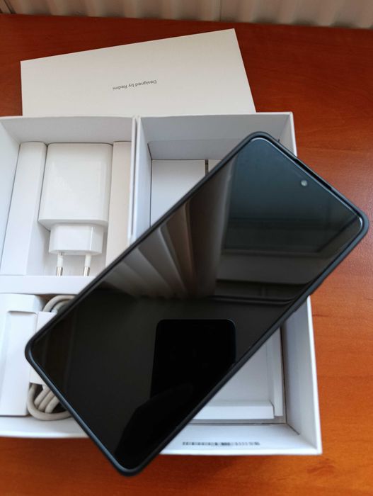 Телефон Ксіомі Redmi Note 10 Pro