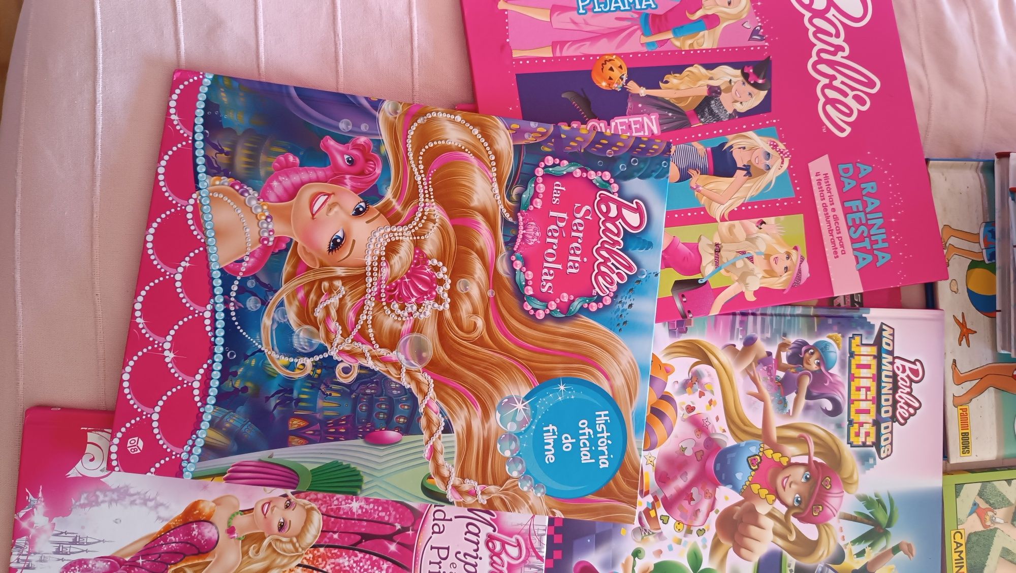 Livros infantis/ juvenis da Barbie