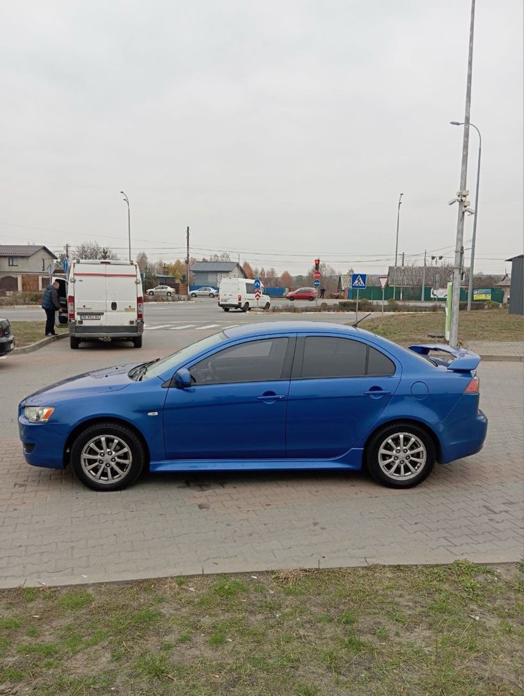 Lancer x 2009 газ/бен