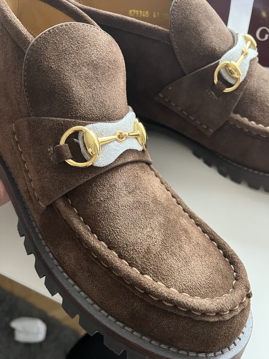 Botki Gucci, naturalny zamsz