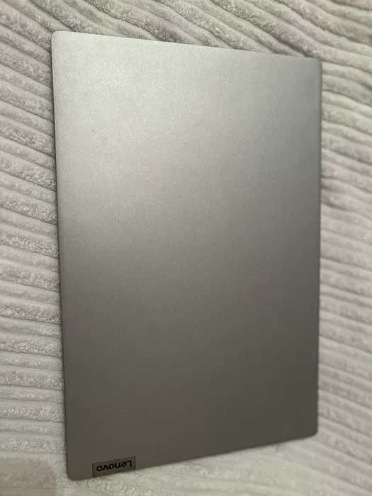 Lenovo IdeaPad 5