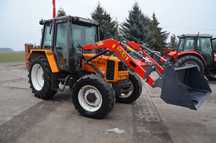 ŁADOWACZ CZOŁOWY RENAULT ZETOR massey ferguson jumz case deutz landini