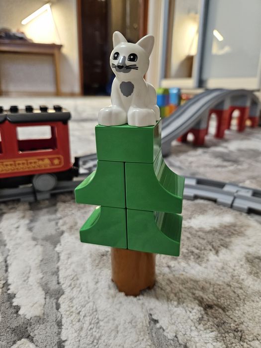 Lego Duplo 10874 паровий поїзд і Лего Duplo  Залізничний міст і рейки