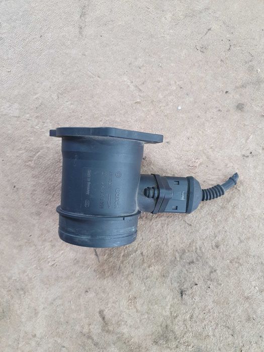 Przepływomierz Audi a4 b6 2.0 benzyna 130k  ALT sprawny