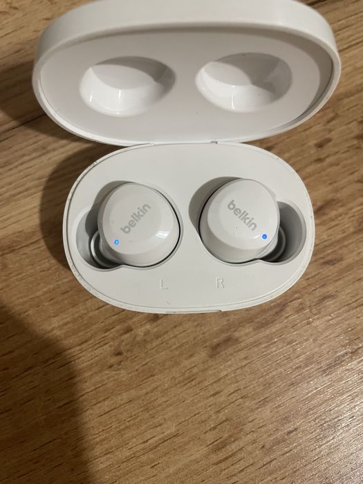 Навушники Belkin