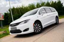 Chrysler Pacifica LIMITED 3.6 V6 264PS Hybryda Plug-IN / Radar / Kamery 360 52 000km