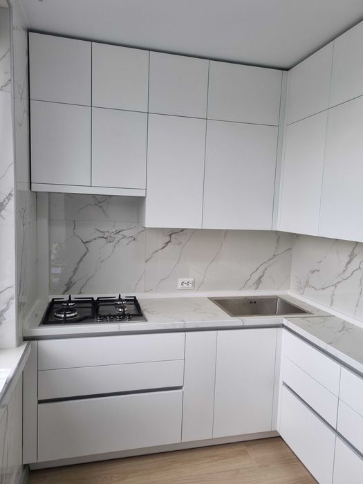 Кухни на заказ. Изготовление в любых размерах. Индивидуальный дизайн.