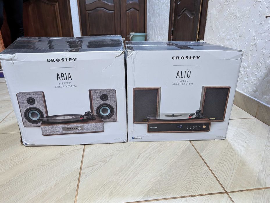 SALE! Програвач Вініл CROSLEY T170 / Aria / Alto Shelf System