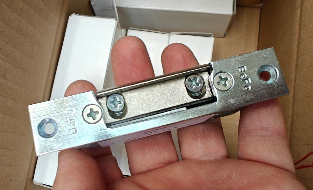 Elektrozamek BeFo 1211