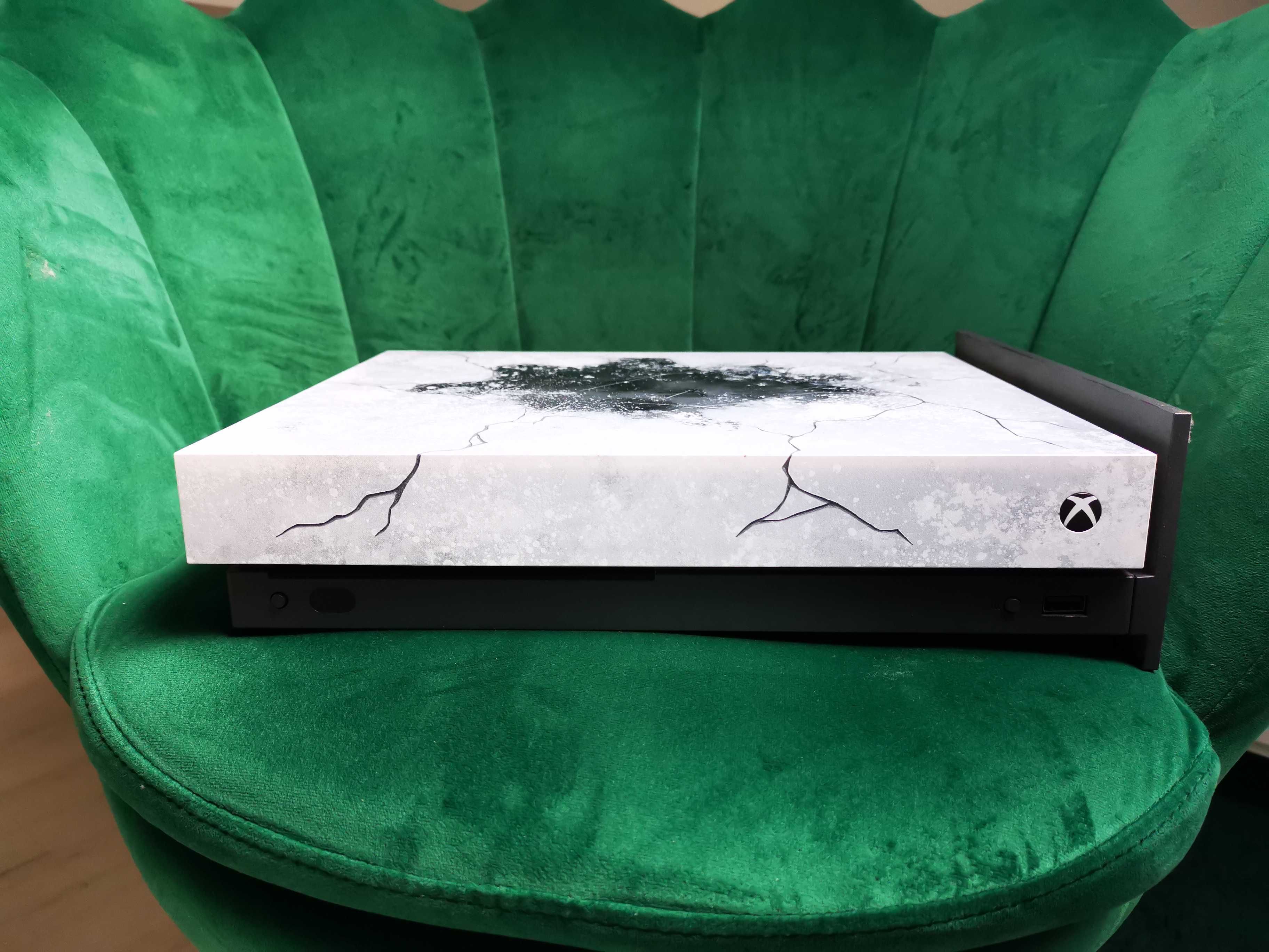 Konsola Xbox One X 1TB Limitowany Gears 5 Komplet Okazja Prawie Nowy