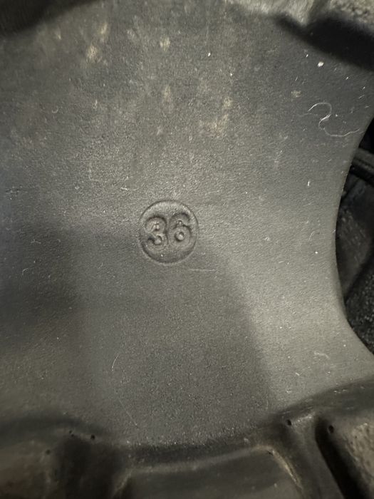 Кросівки estro,цигейка повністю