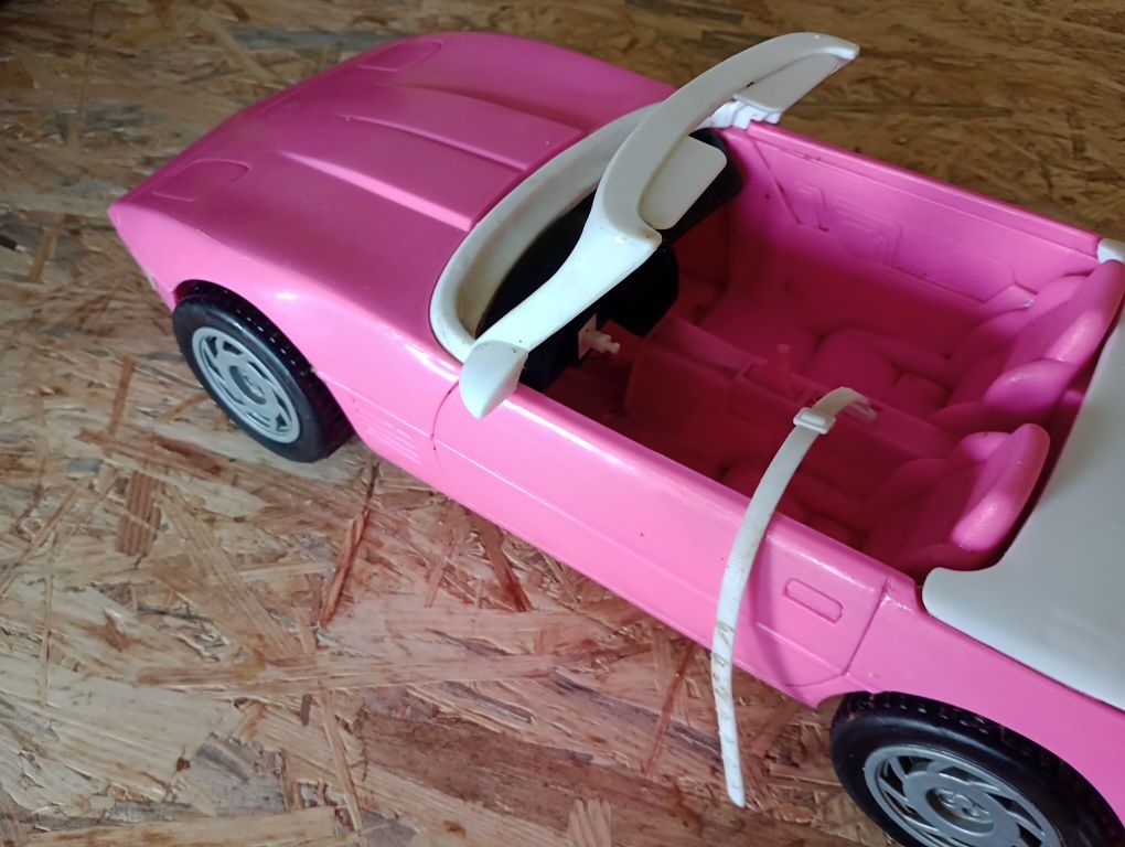 Retro auto dla lalki barbie firmy Mattel z 1994
