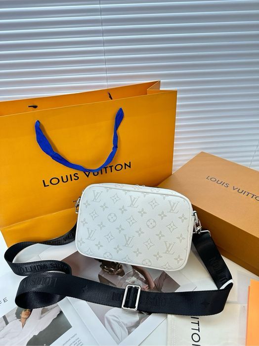 Louis Vuitton mano alpha сумка мужская белая кожаная оригинал