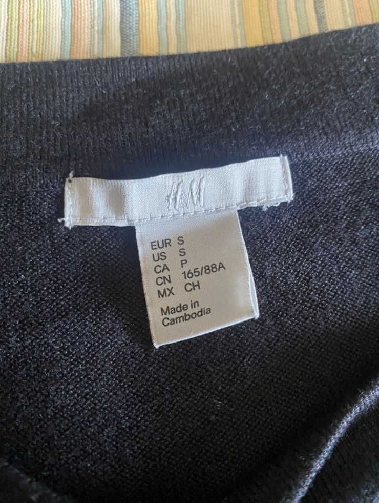 T-Shirt H&M preta