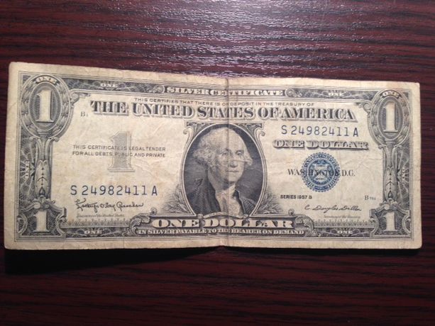 1 доллар 1957 года (редкий с синей печатью).
