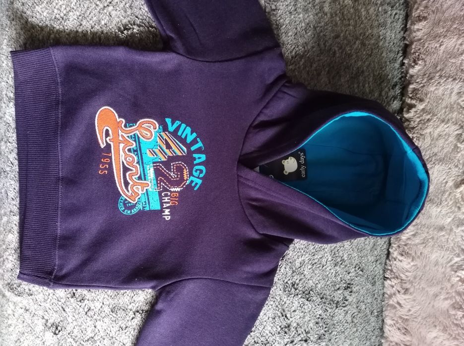 Bluza chłopięca fiolet z kapturem nowa